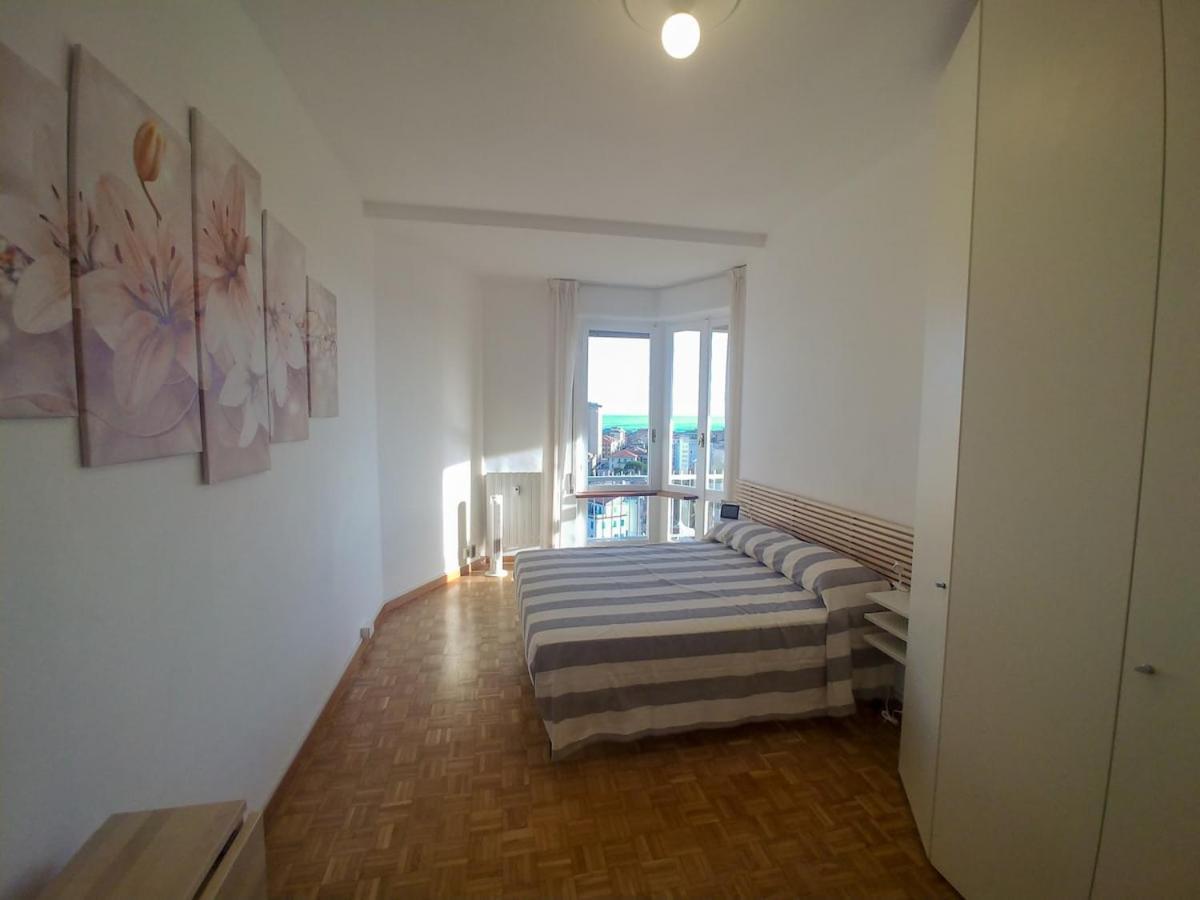Super Vista Al Grattacielo Di Lavagna Apartment Екстериор снимка