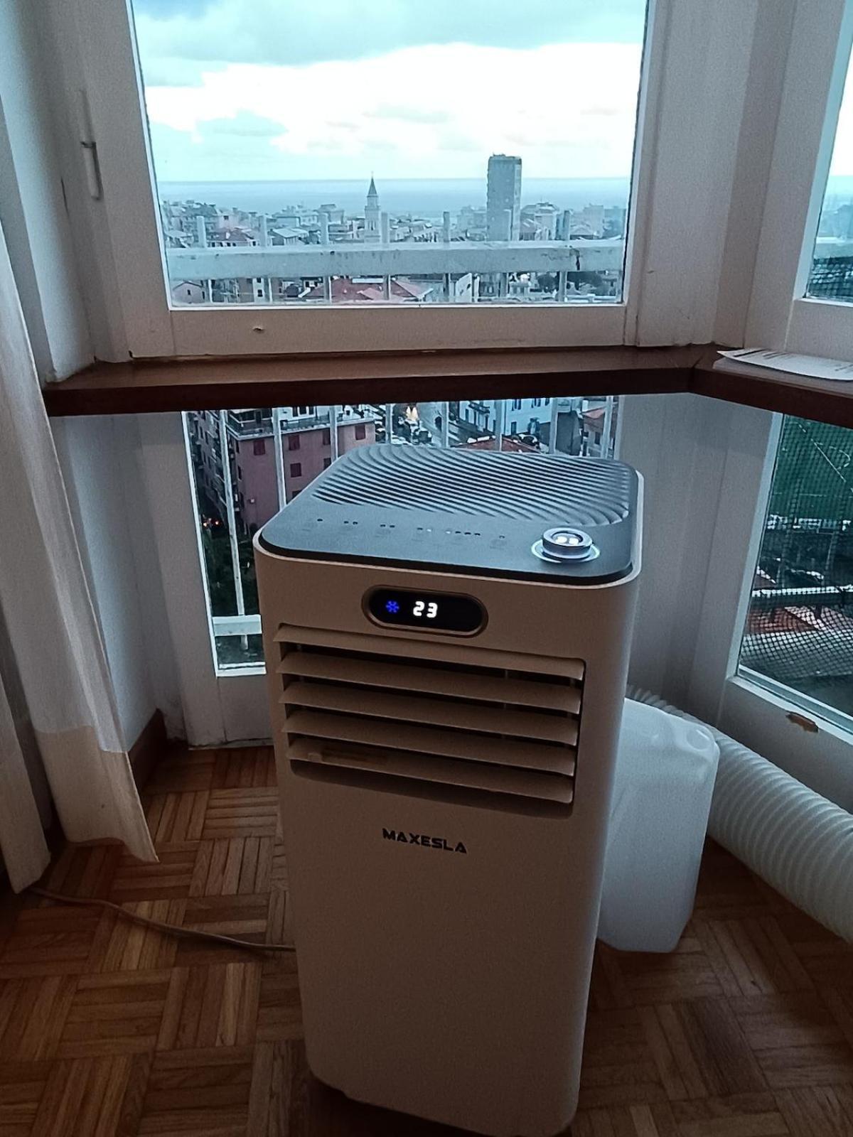 Super Vista Al Grattacielo Di Lavagna Apartment Екстериор снимка